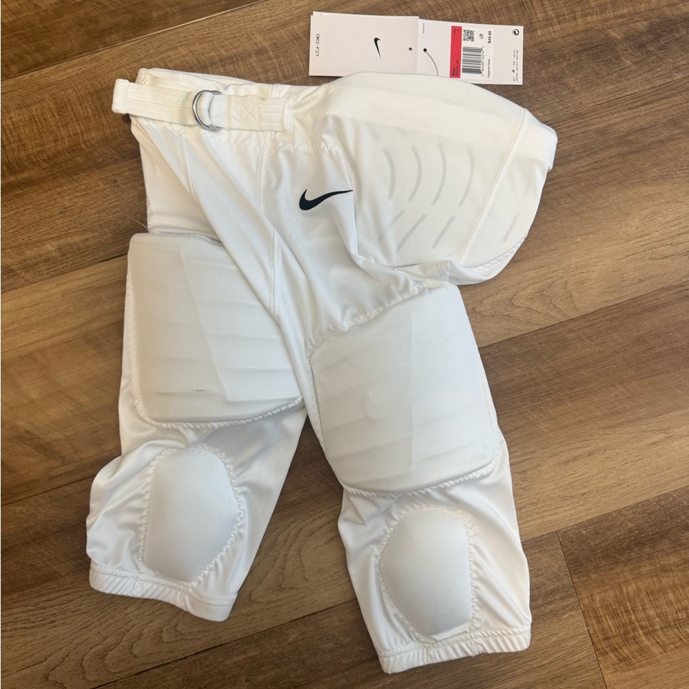 Nike Dri-FIT Boy’s Football Girdle- White - Large NWT